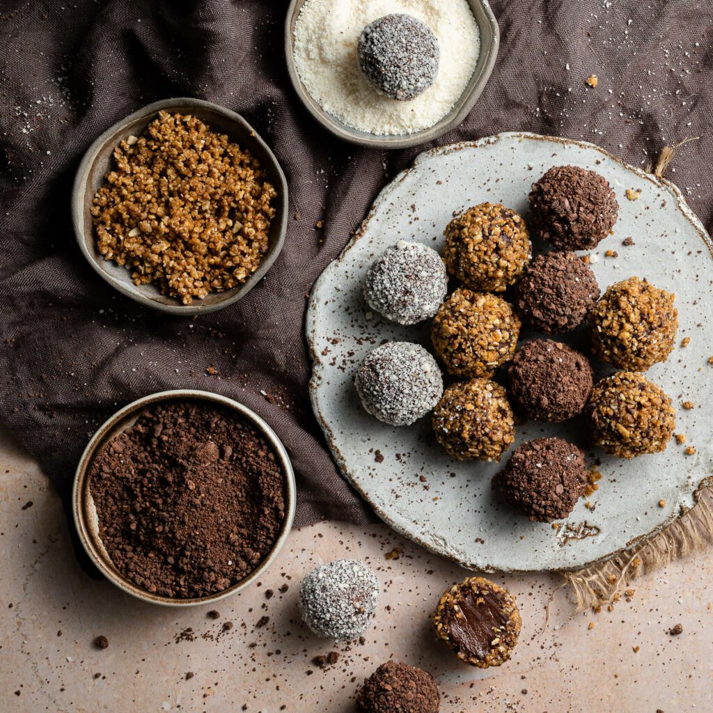 Raw Chocolate Peppermint Truffles