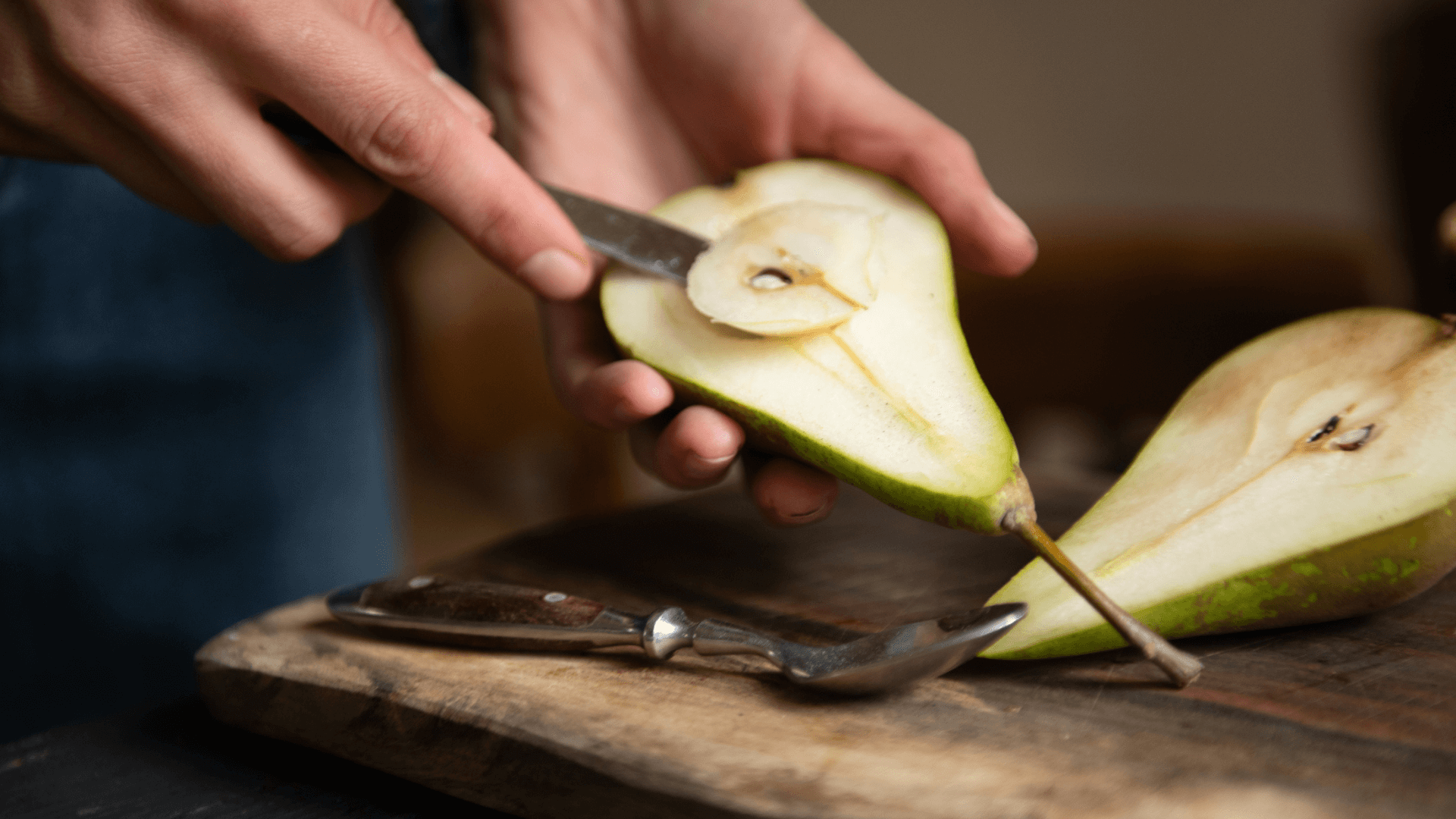 Knife skills for raw desserts